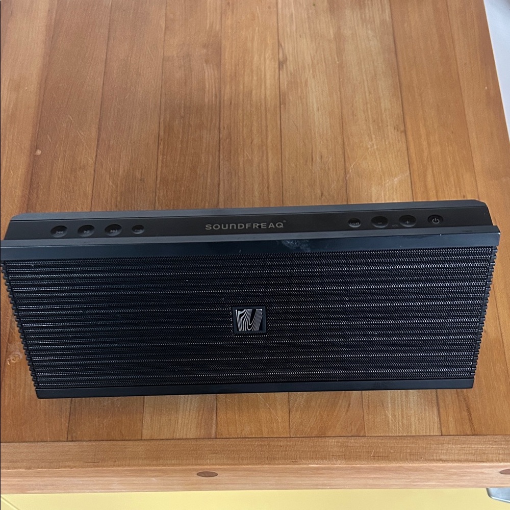 Soundfreaq Black Wireless Bluetooth Speaker